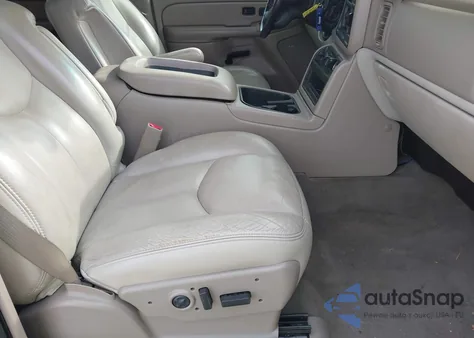 2005 Chevrolet Avalanche 1500 Z66 из США, поврежденный, VIN 3GNEC12Z35G245495